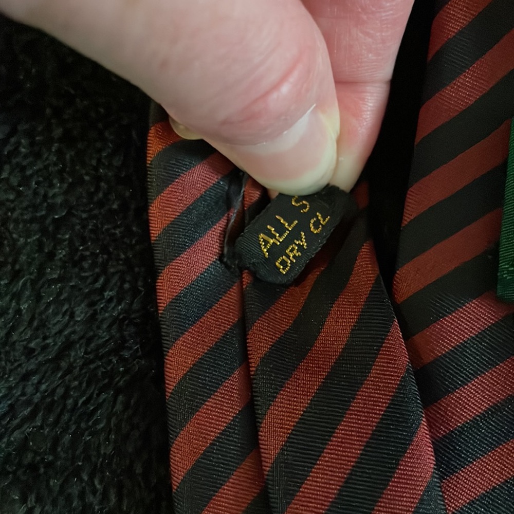 Assorted ties - Picture 5 of 6
